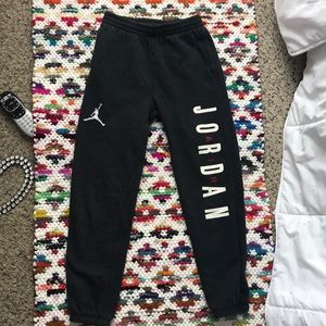 JOGGERS